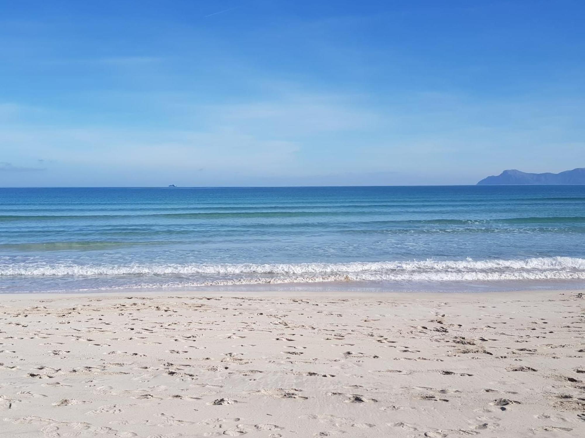 Bright 350 M From Appartement *