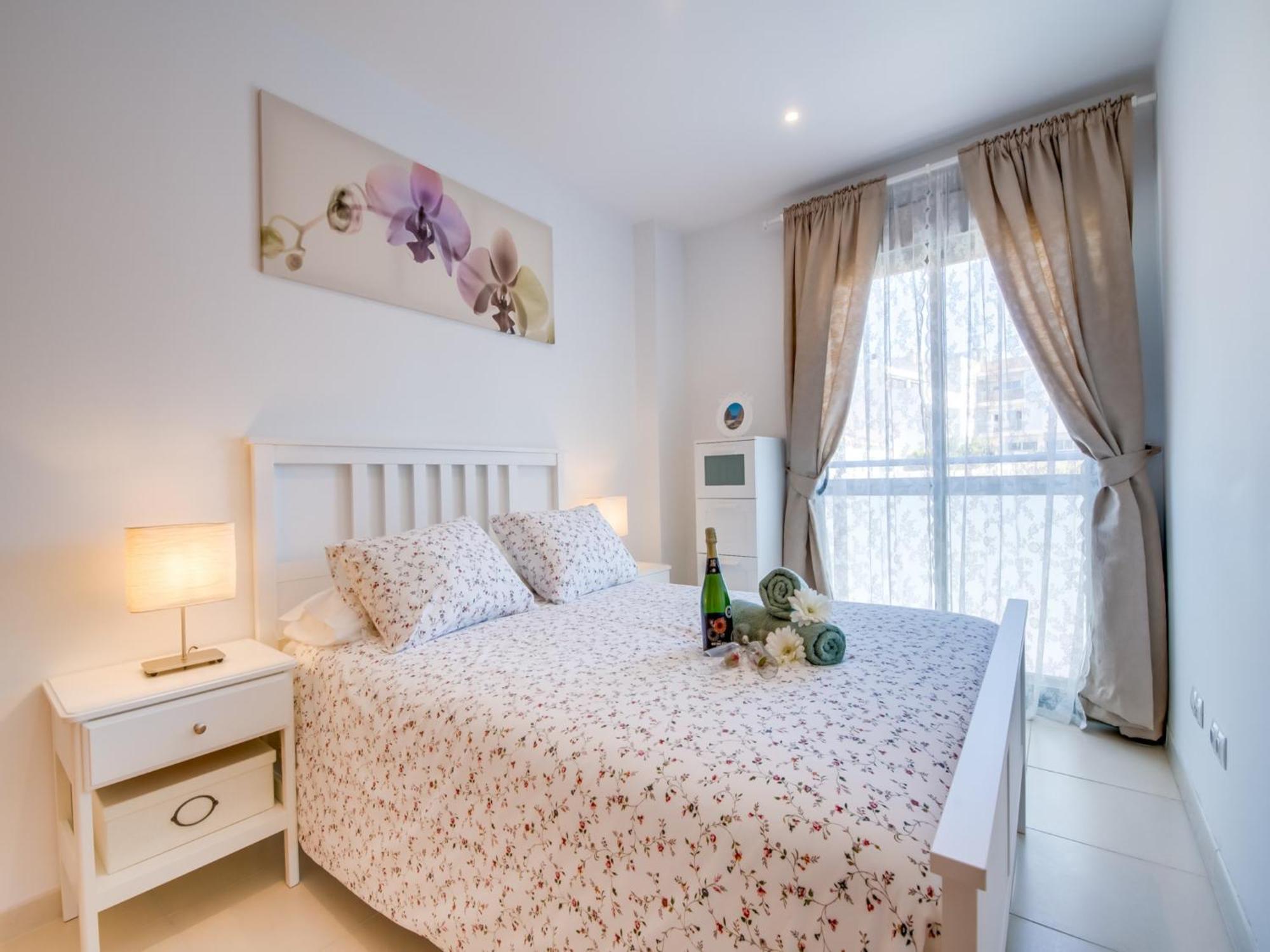 Bright 350 M From Appartement *